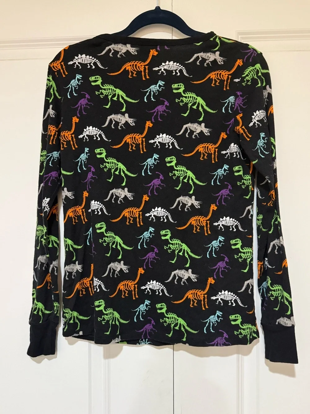 Women's Black Dinosaur Print Pajama Top - Multicolor Dino Sleepwear